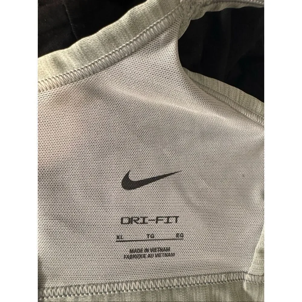 Nike Dri-Fit Zip Front Sports Bra XL Gray — High Support Training Activewear Top